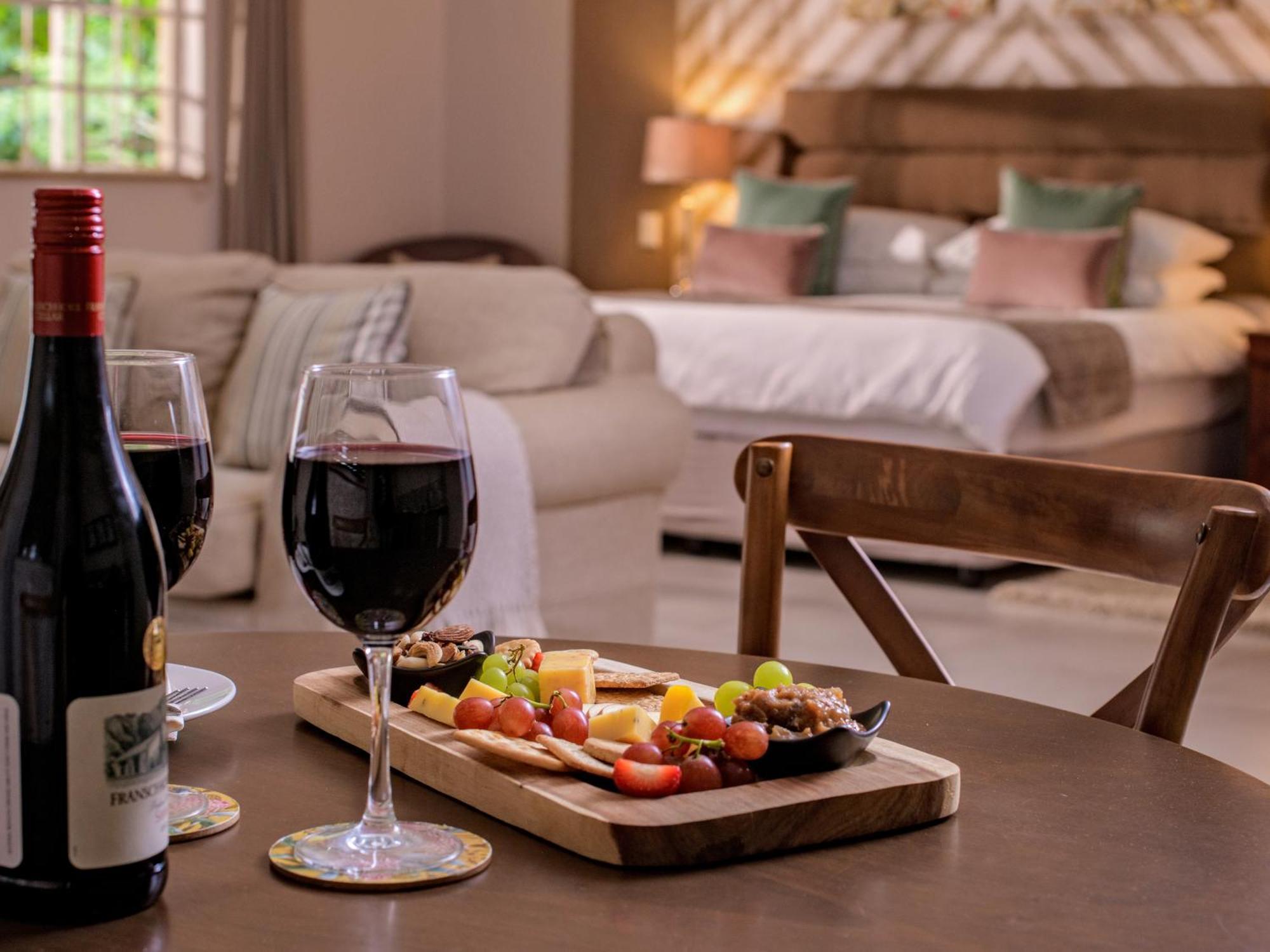 ווייט ריבר Monkey Thorn Lodge & Wellness Spa - Adults Only מראה חיצוני תמונה